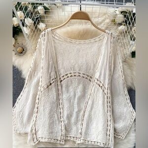 Elegant White Lace Women's Top